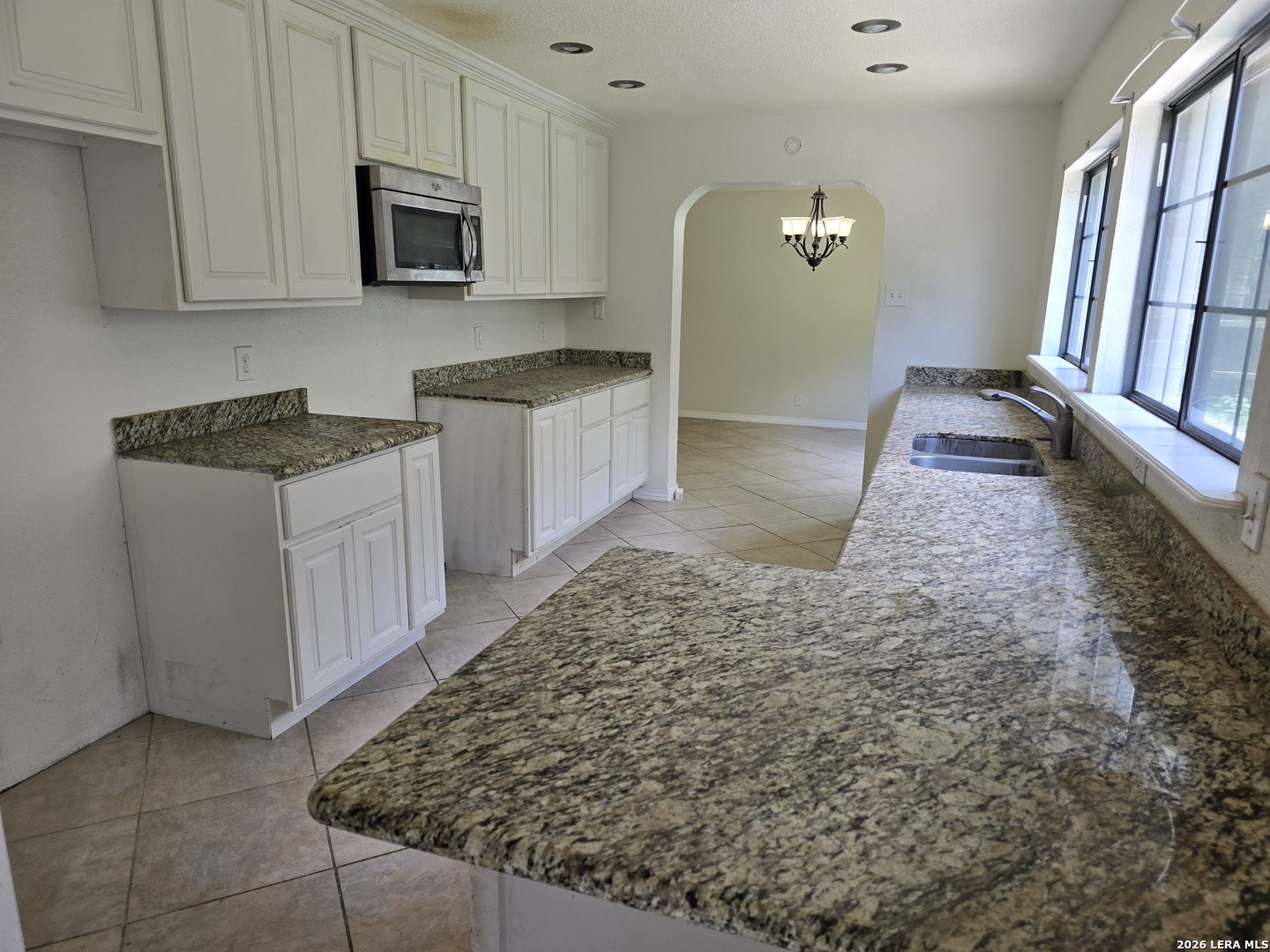 9306 Caen San Antonio TX 78250