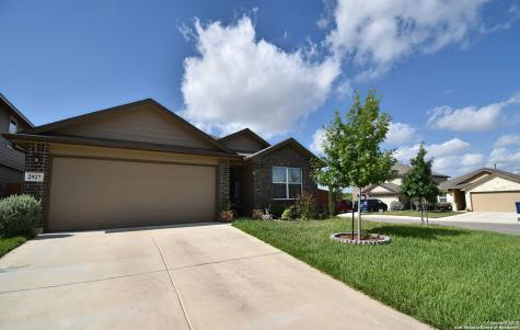 2927 Sunset Bend San Antonio TX 78244