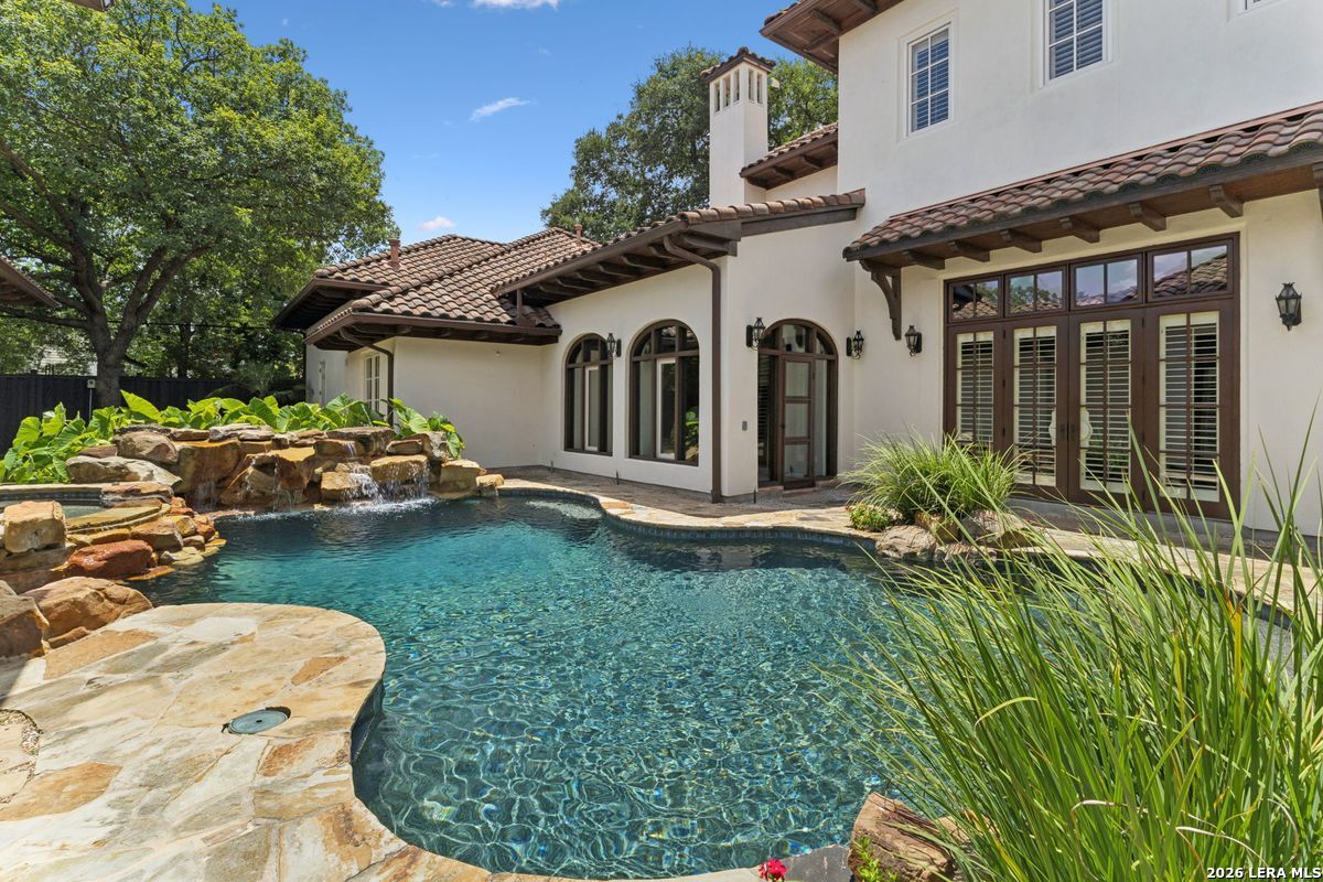512 Terrell Road San Antonio TX 78209