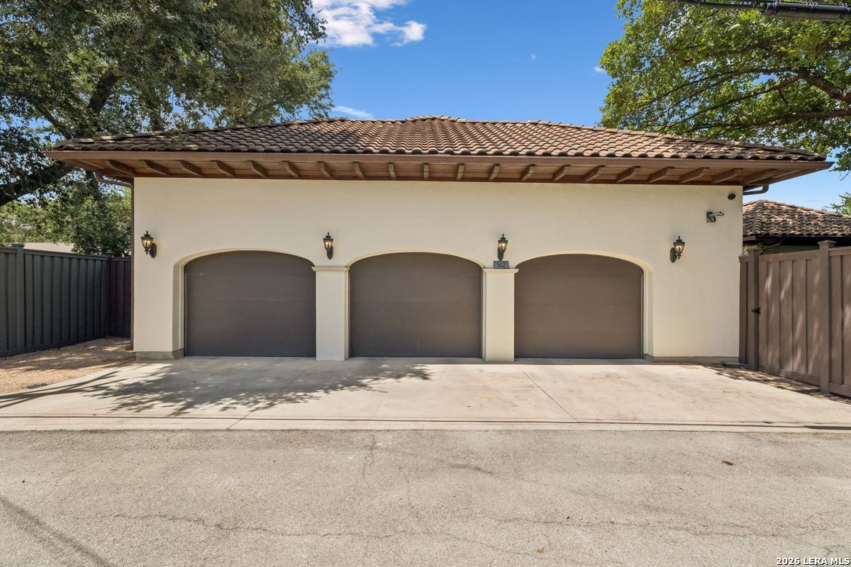 512 Terrell Road San Antonio TX 78209