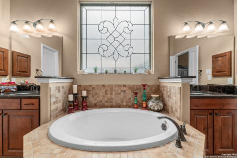 26219 Park Bend New Braunfels TX 78132