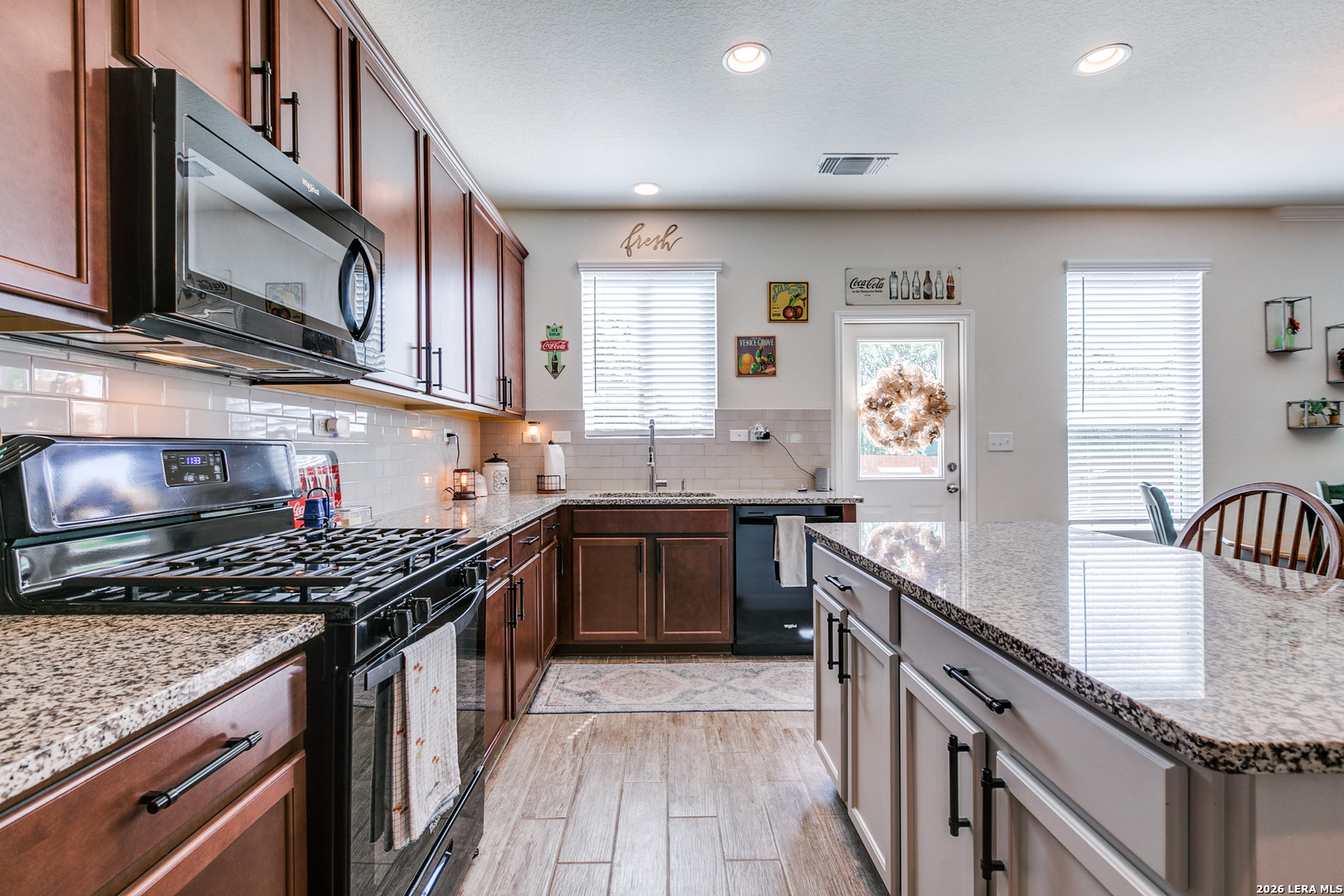 10106 Cowboy Lane San Antonio TX 78254