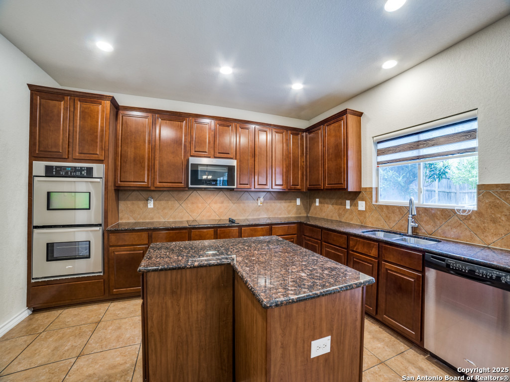 7618 Mission Point Boerne TX 78015