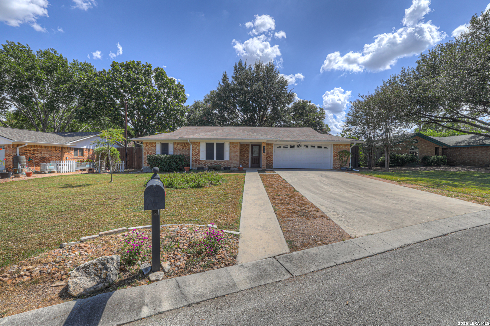 925 Lazy Trail New Braunfels TX 78130