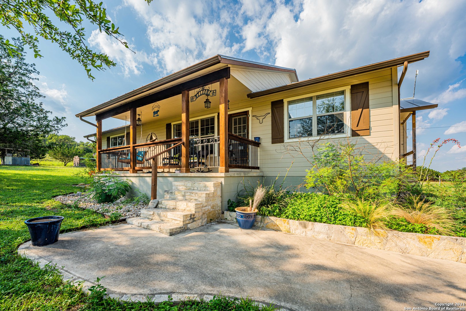 164 Sharon Drive Bandera TX 78003