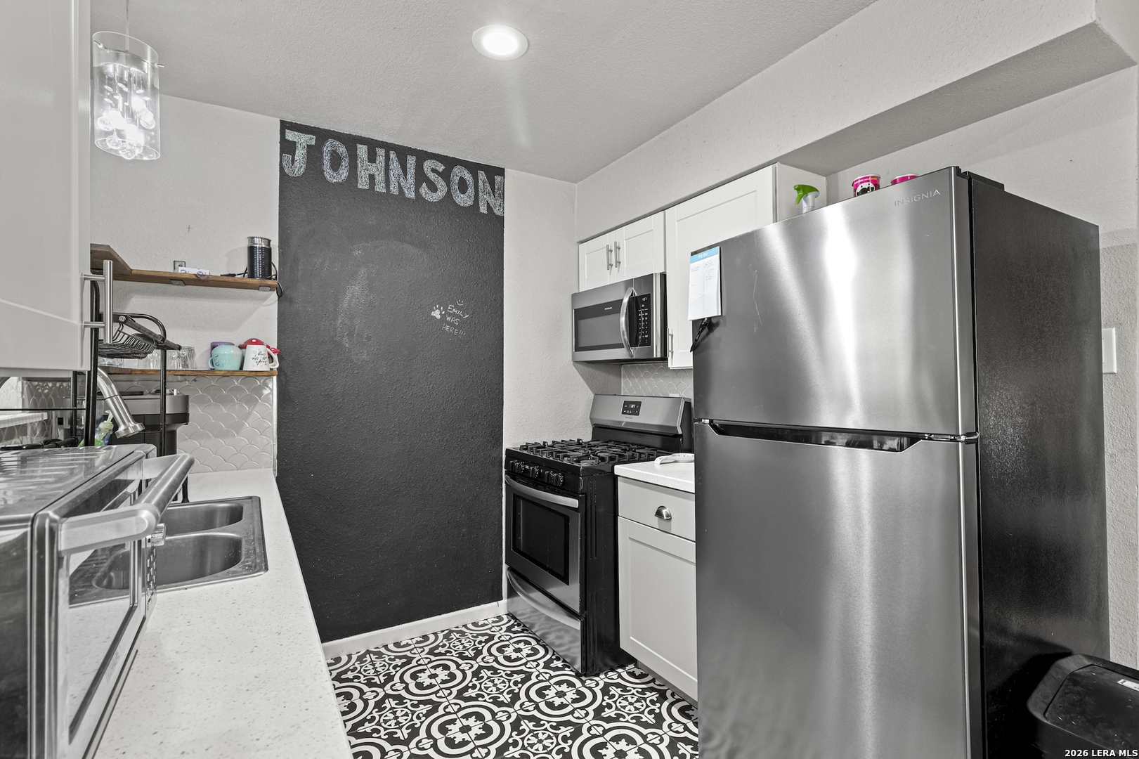 330 Consuelo San Antonio TX 78228