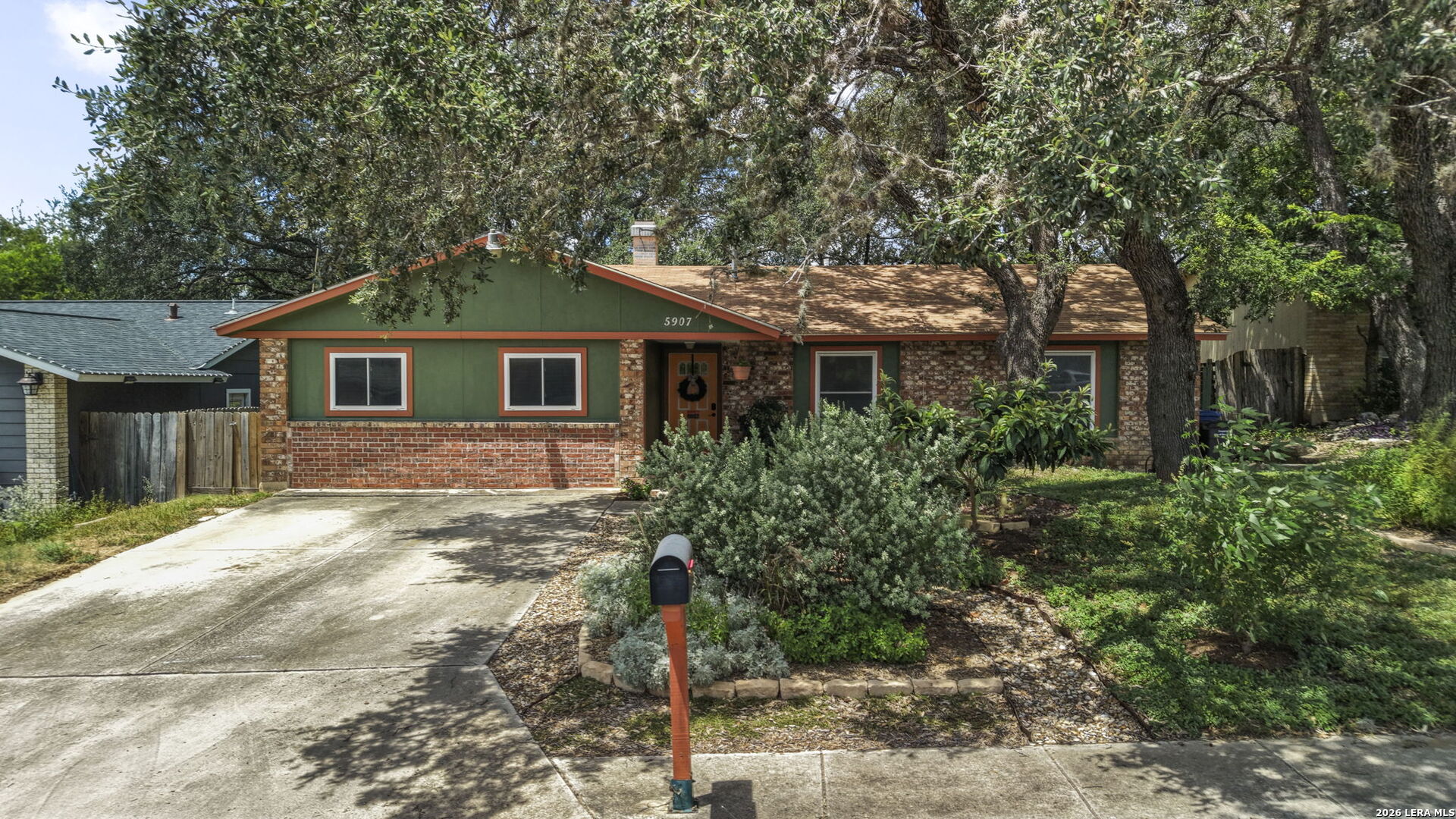 5907 Hidden Boulder Street San Antonio TX 78250