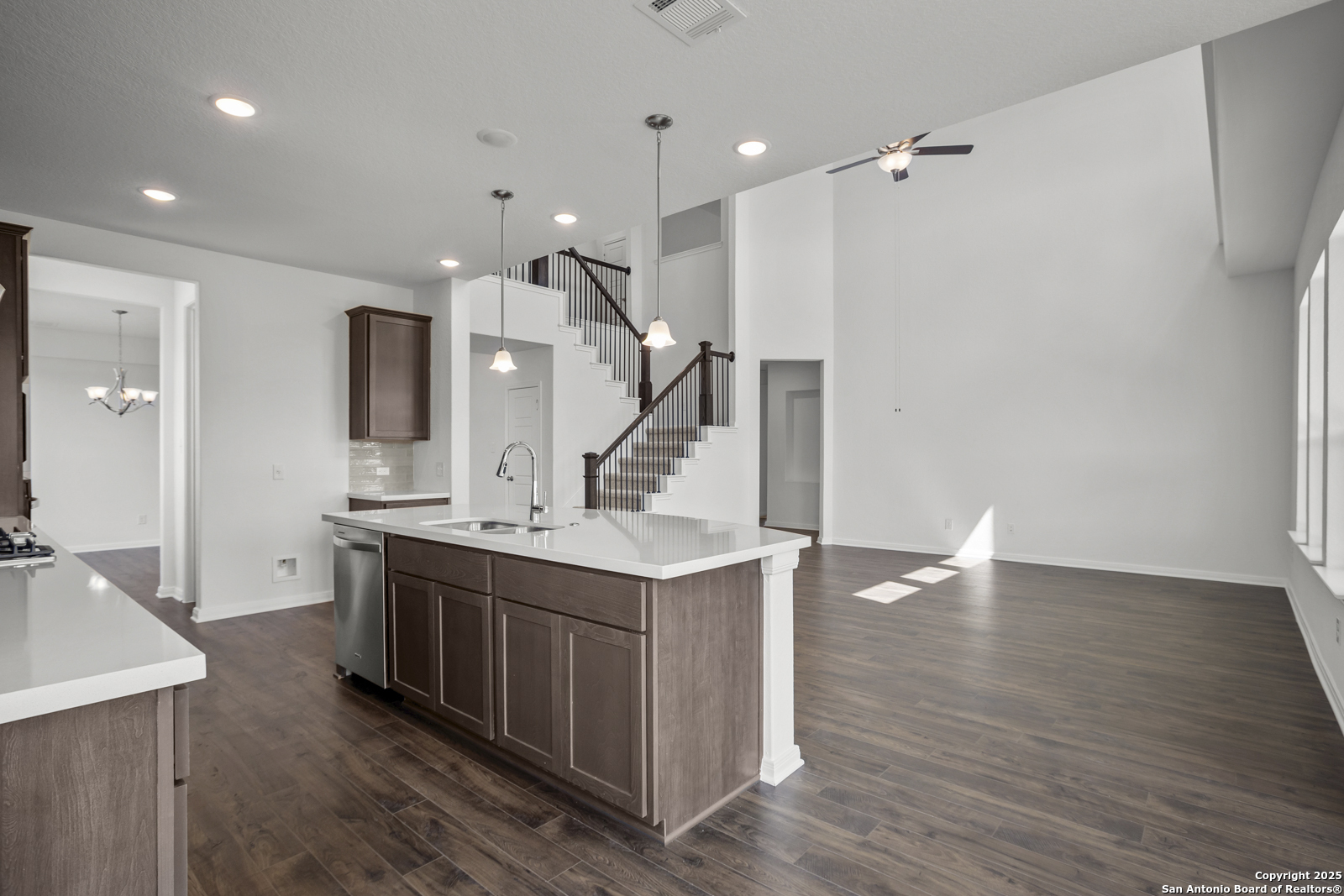 2804 Reeves Lane Schertz TX 78108
