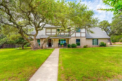 104 Shady Trail Street San Antonio TX 78232