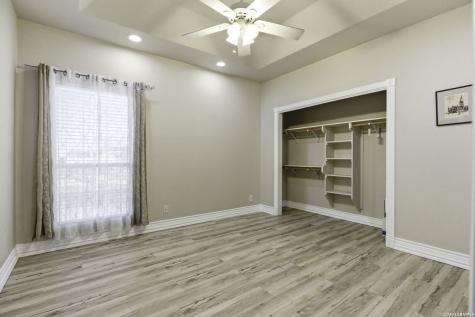 1007 Bluebonnet Lane (Lot 195) Adkins TX 78101