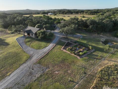 238 Sabinas Creek Ranch Road Boerne TX 78006