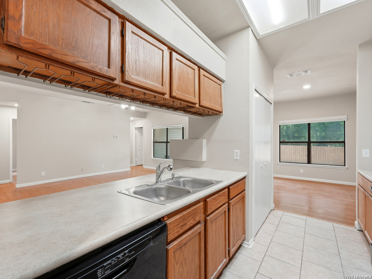 7914 Wayside Trail San Antonio TX 78244