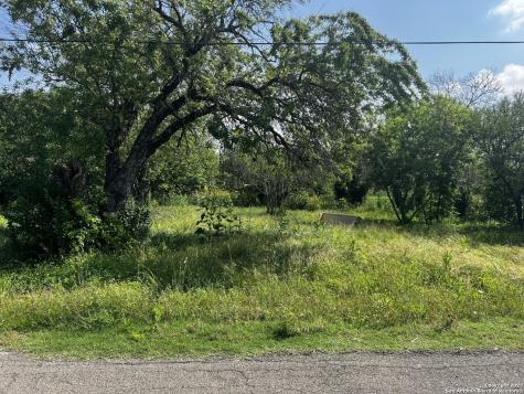438 Hampton Street San Antonio TX 78220
