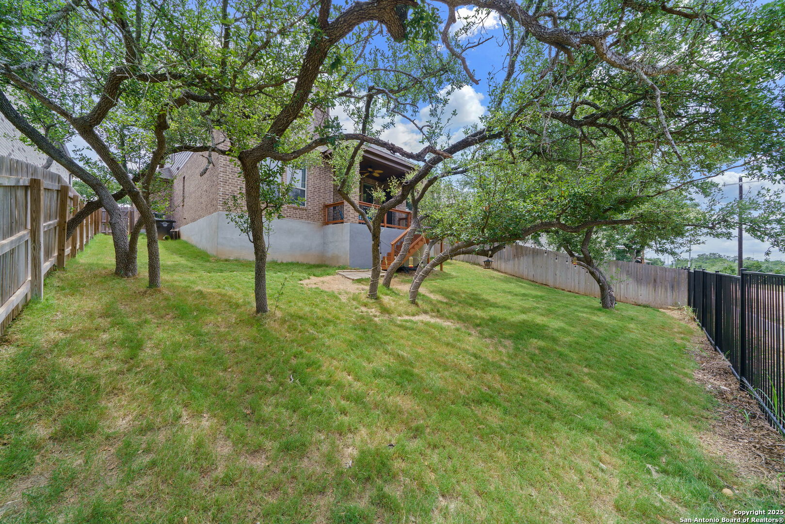 1524 Leeds Park Bulverde TX 78163