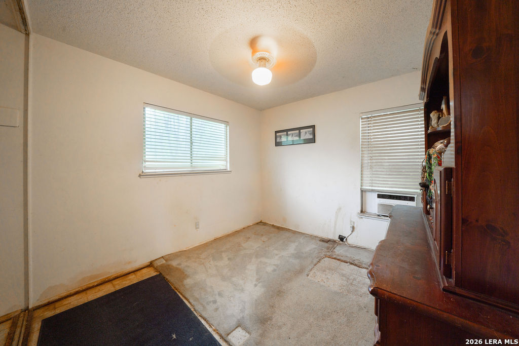 811 Stonegate Drive Universal City TX 78148