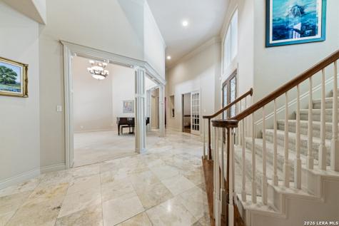 519 Blackjack Oak Shavano Park TX 78230