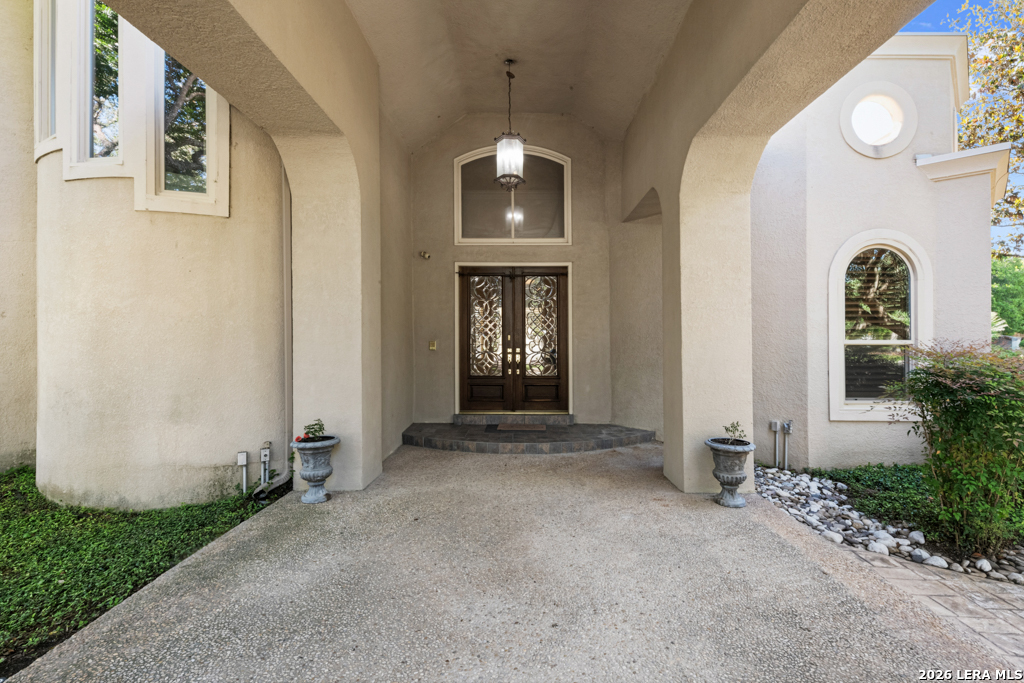 519 Blackjack Oak Shavano Park TX 78230