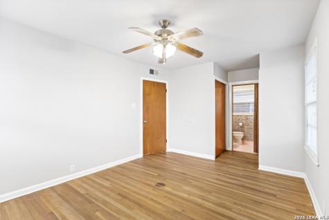 558 Cicero San Antonio TX 78218