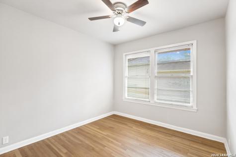 558 Cicero San Antonio TX 78218