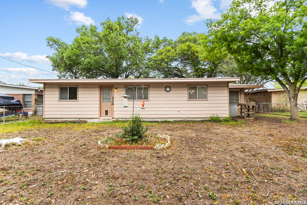 558 Cicero San Antonio TX 78218