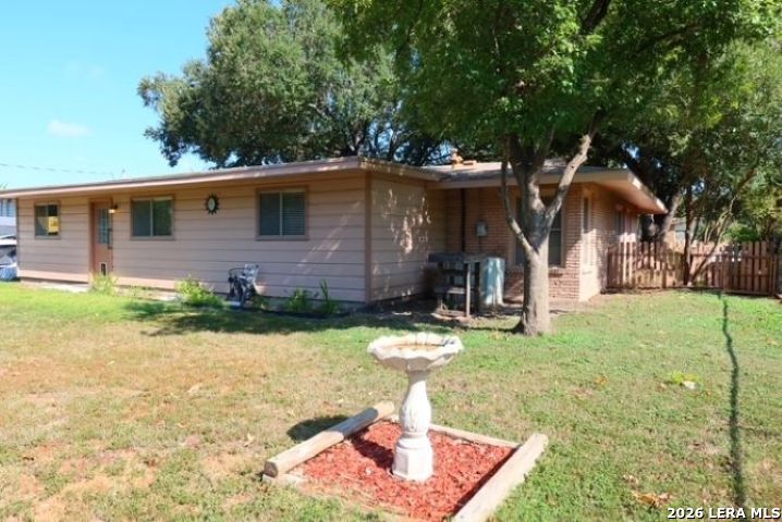 558 Cicero San Antonio TX 78218