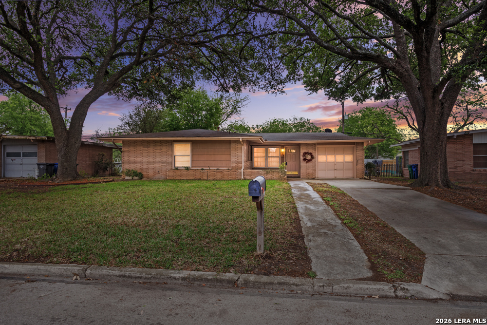 558 Cicero San Antonio TX 78218
