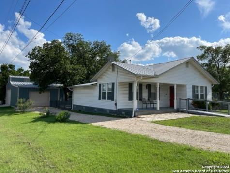 627 Altgelt Street Comfort TX 78013