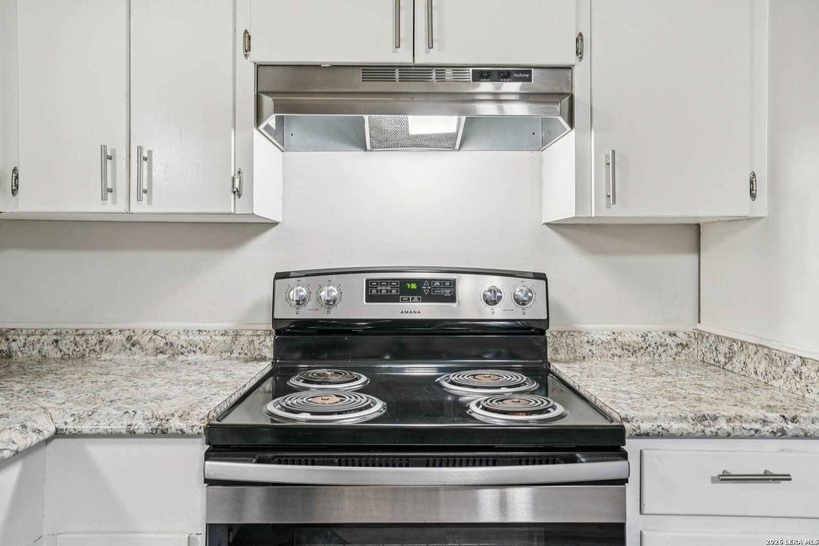 318 Balboa Drive Universal City TX 78148