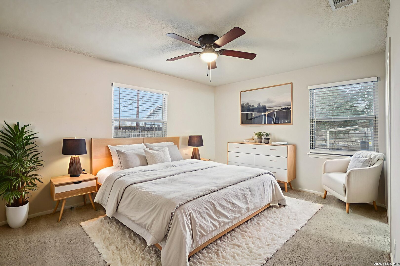 318 Balboa Drive Universal City TX 78148