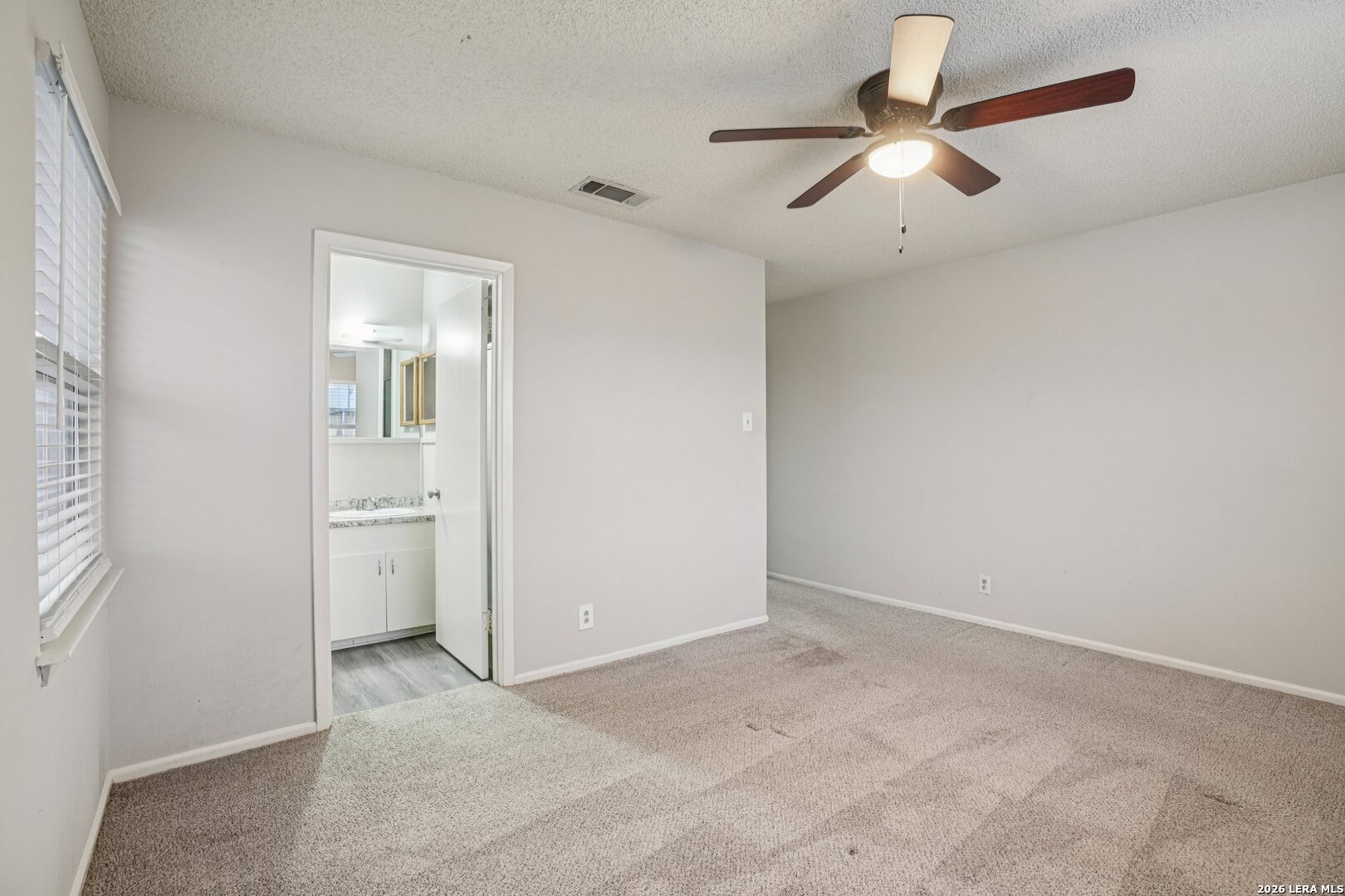318 Balboa Drive Universal City TX 78148