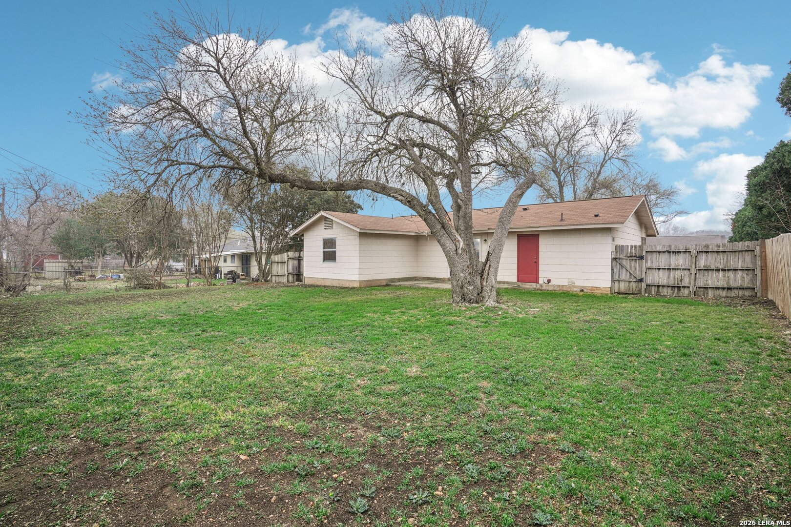 318 Balboa Drive Universal City TX 78148