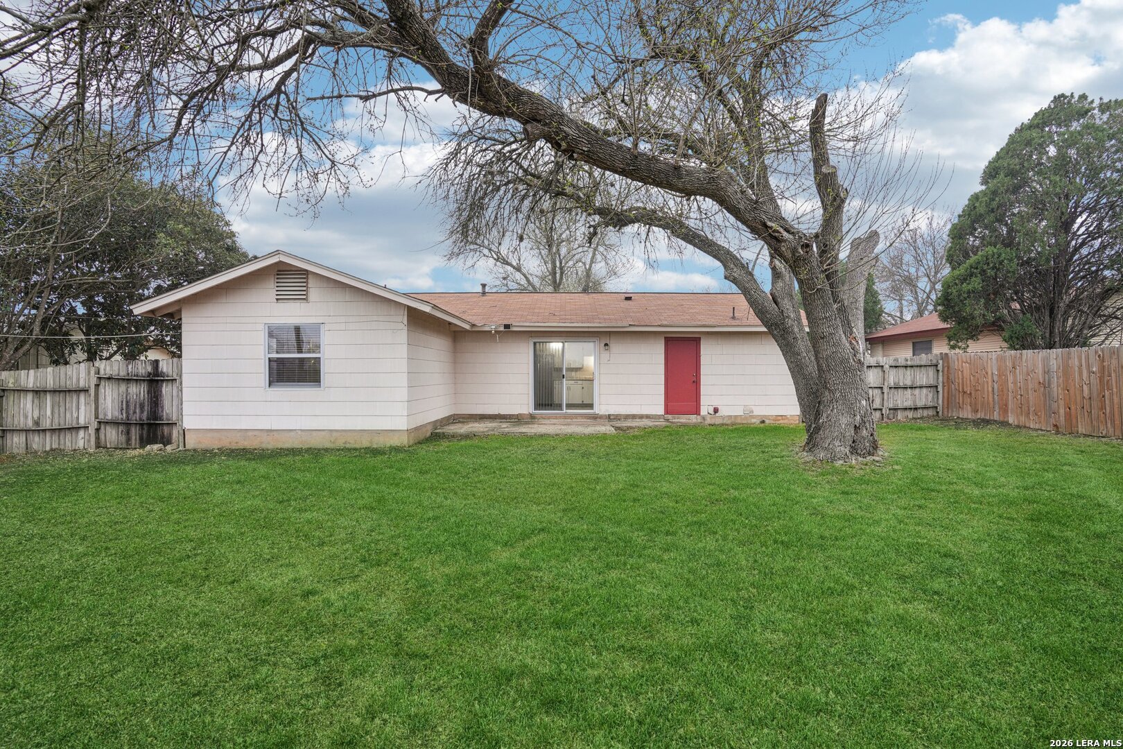 318 Balboa Drive Universal City TX 78148