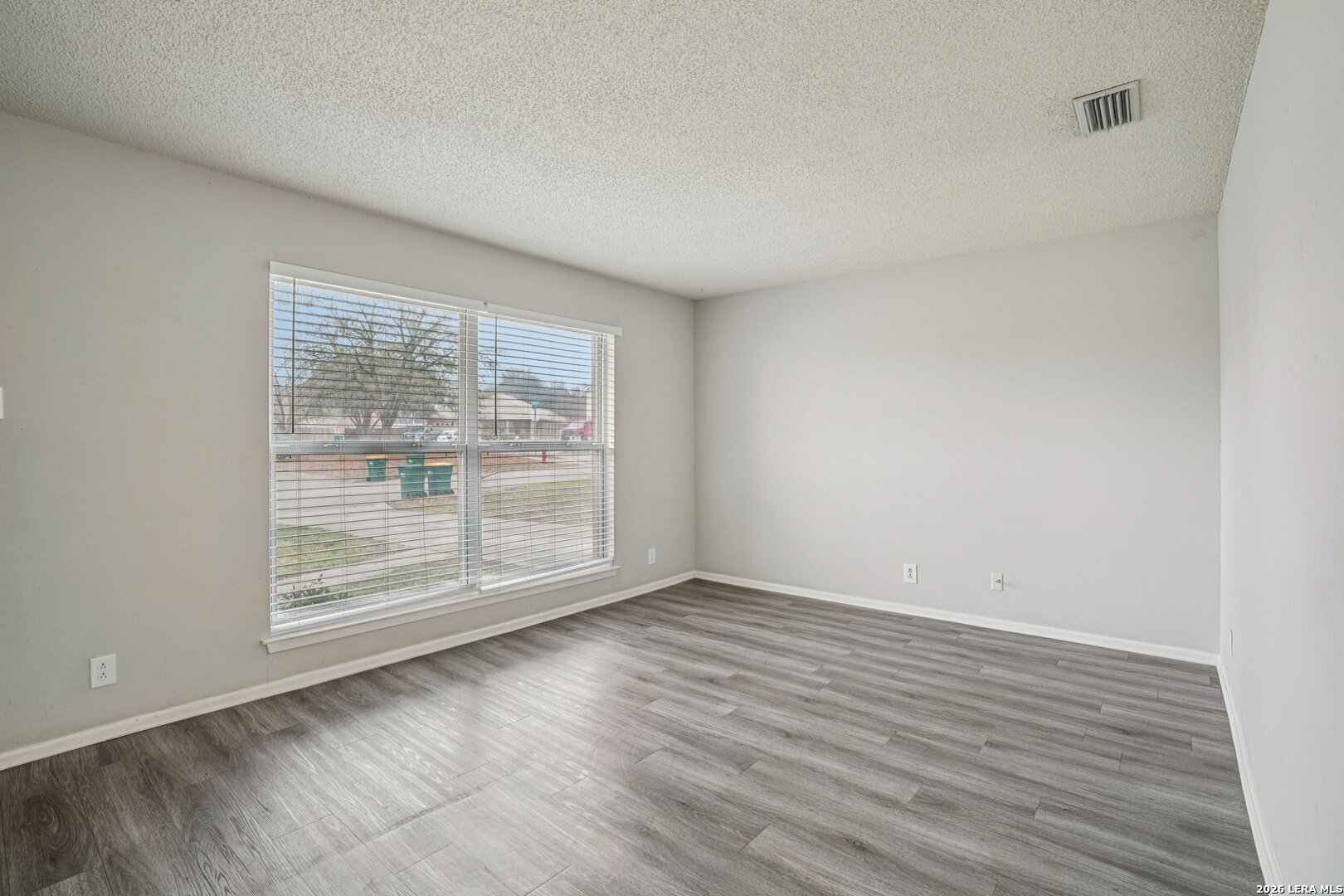 318 Balboa Drive Universal City TX 78148