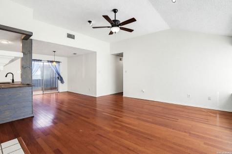 6510 Spanish Earth San Antonio TX 78233