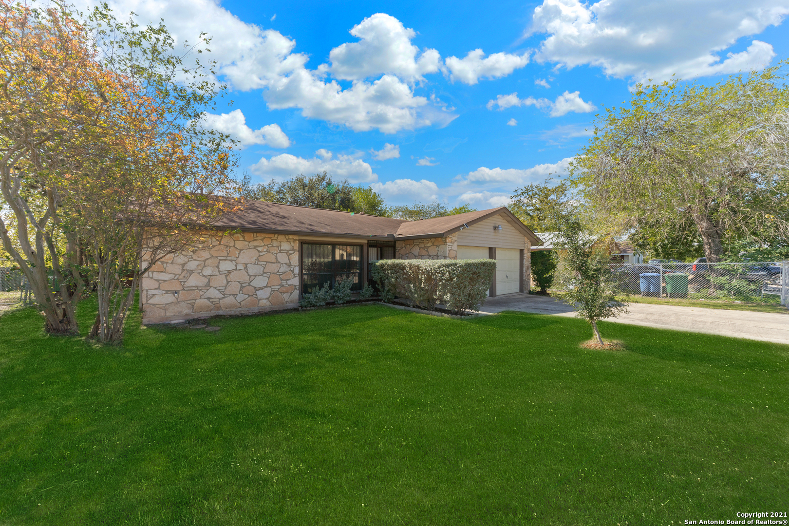 5518 Ghost Hawk Street San Antonio TX 78242