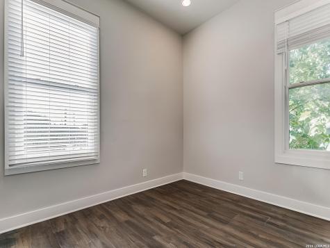 1103 N Pine Street San Antonio TX 78202