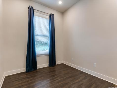 1103 N Pine Street San Antonio TX 78202