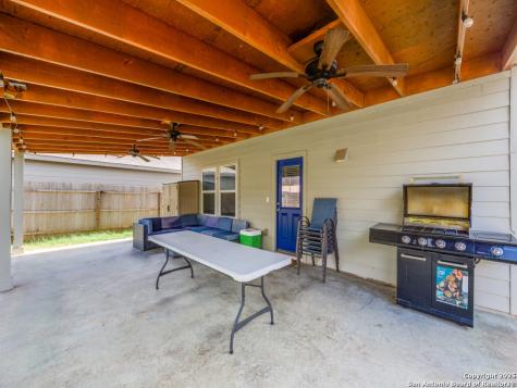 11326 Babcock Bend San Antonio TX 78249
