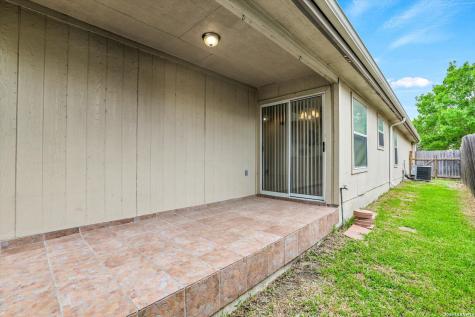 4014 Sparrow Lake San Antonio TX 78244