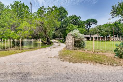 20585 Bat Cave Road San Antonio TX 78266