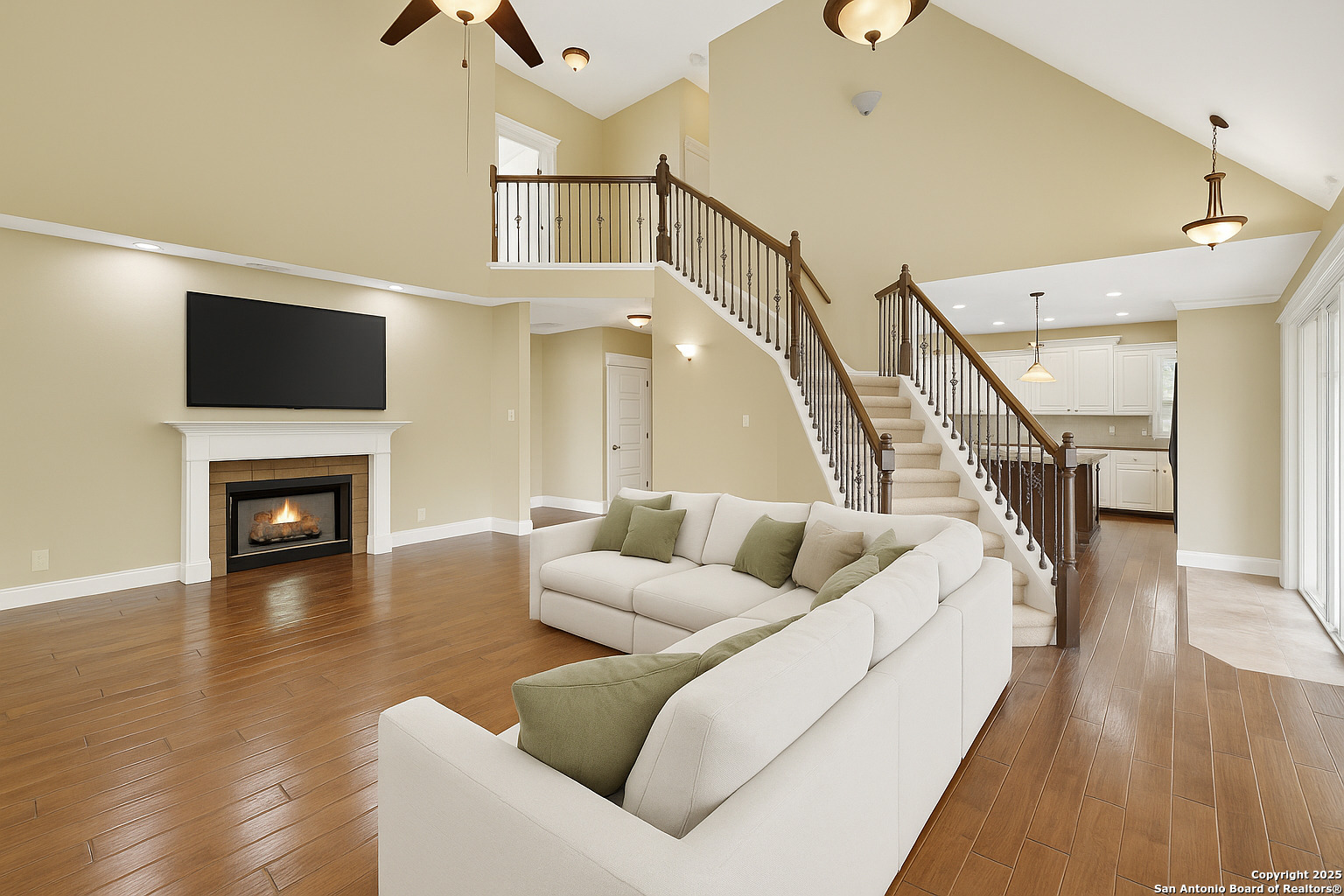 204 Falling Hills New Braunfels TX 78132