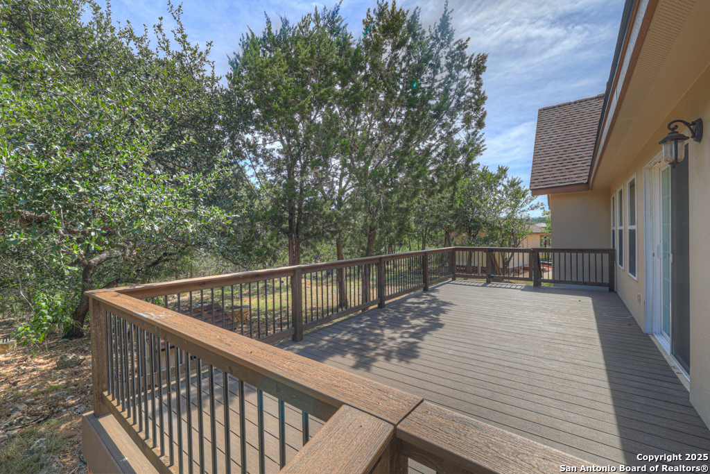 204 Falling Hills New Braunfels TX 78132
