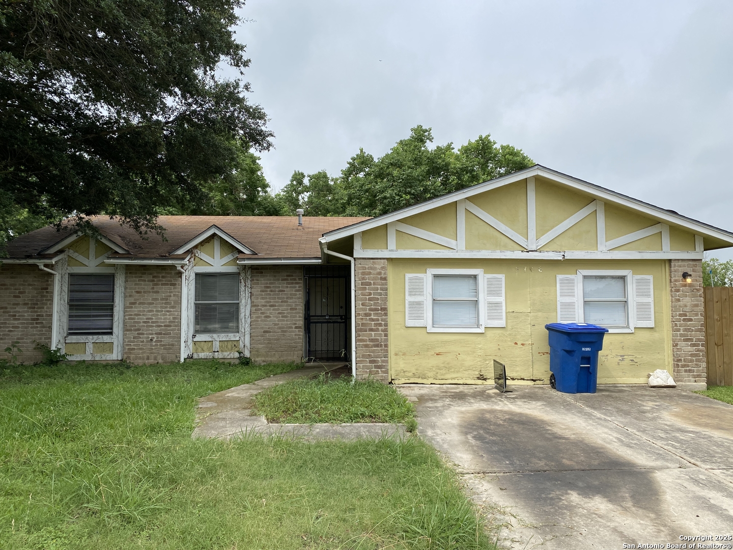 5706 Lake Cove San Antonio TX 78222