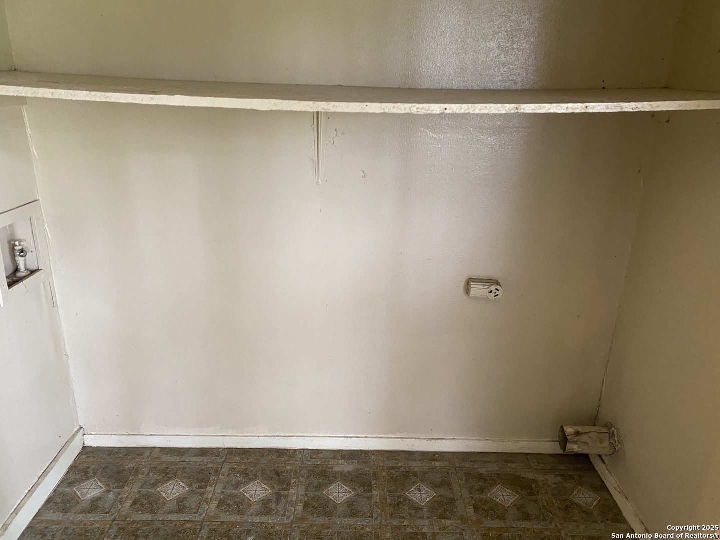 5706 Lake Cove San Antonio TX 78222
