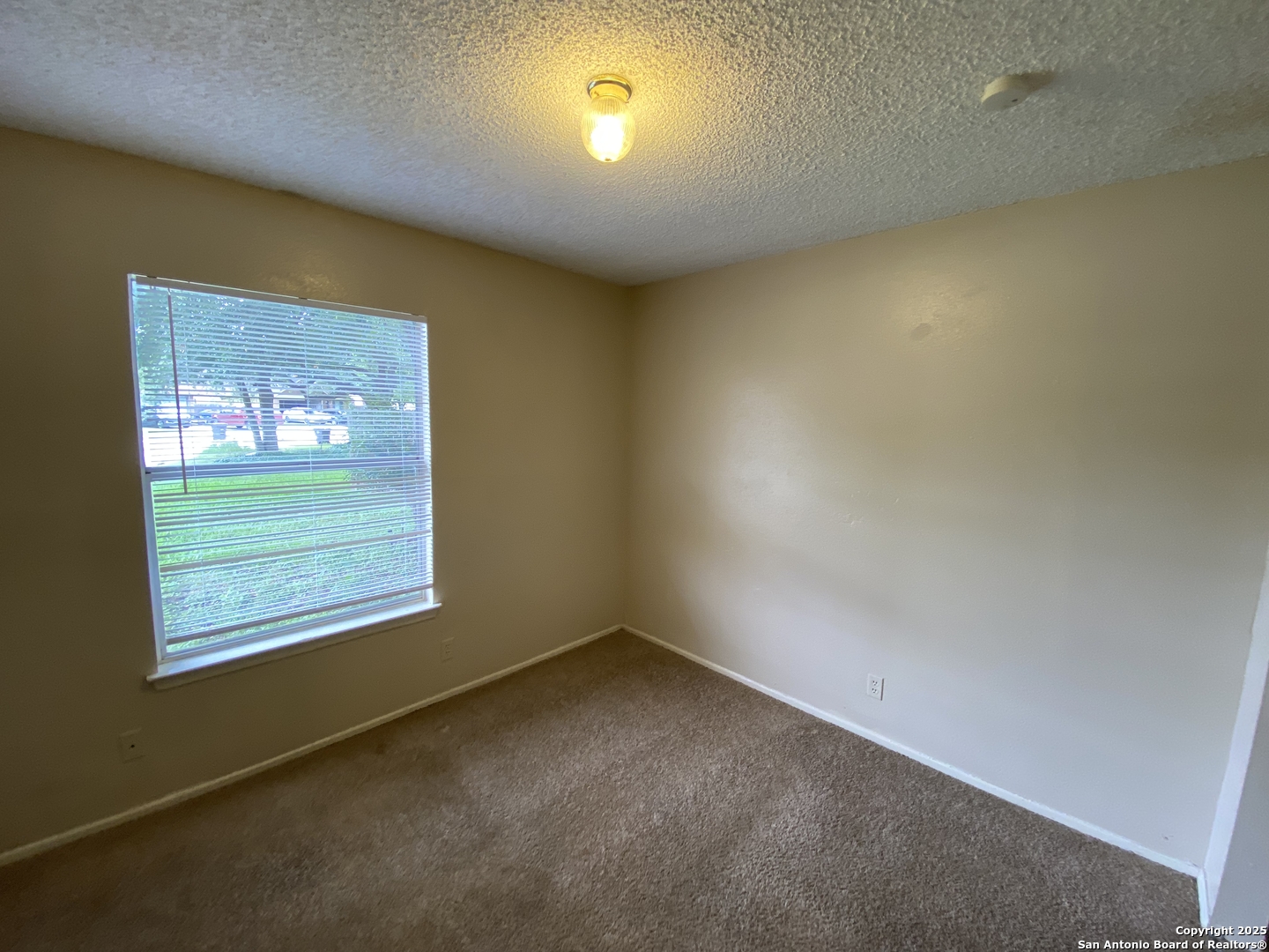 5706 Lake Cove San Antonio TX 78222