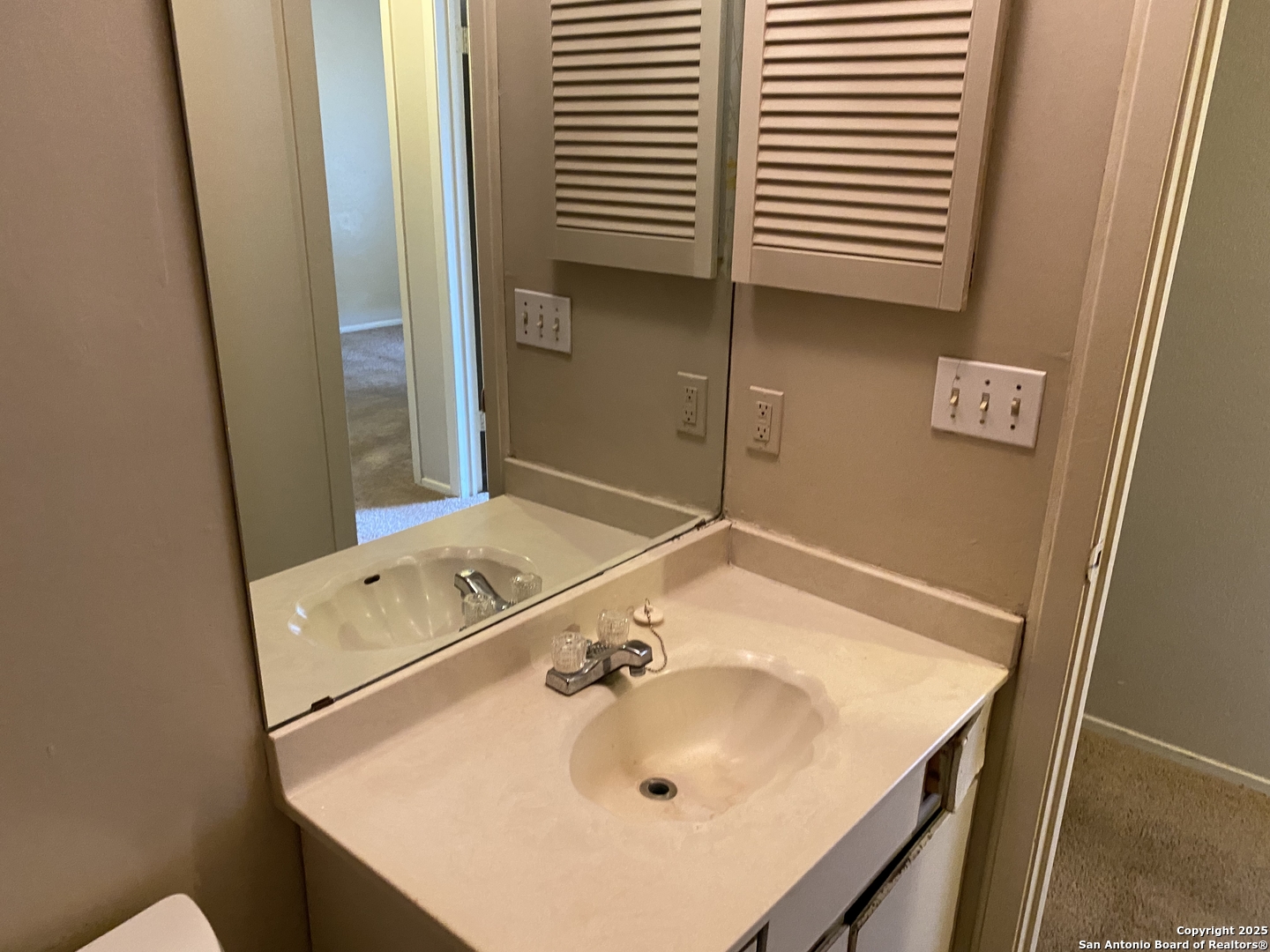 5706 Lake Cove San Antonio TX 78222