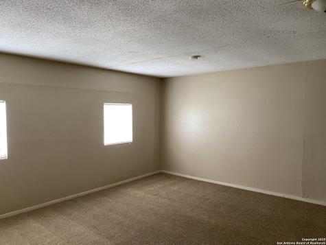 5706 Lake Cove San Antonio TX 78222
