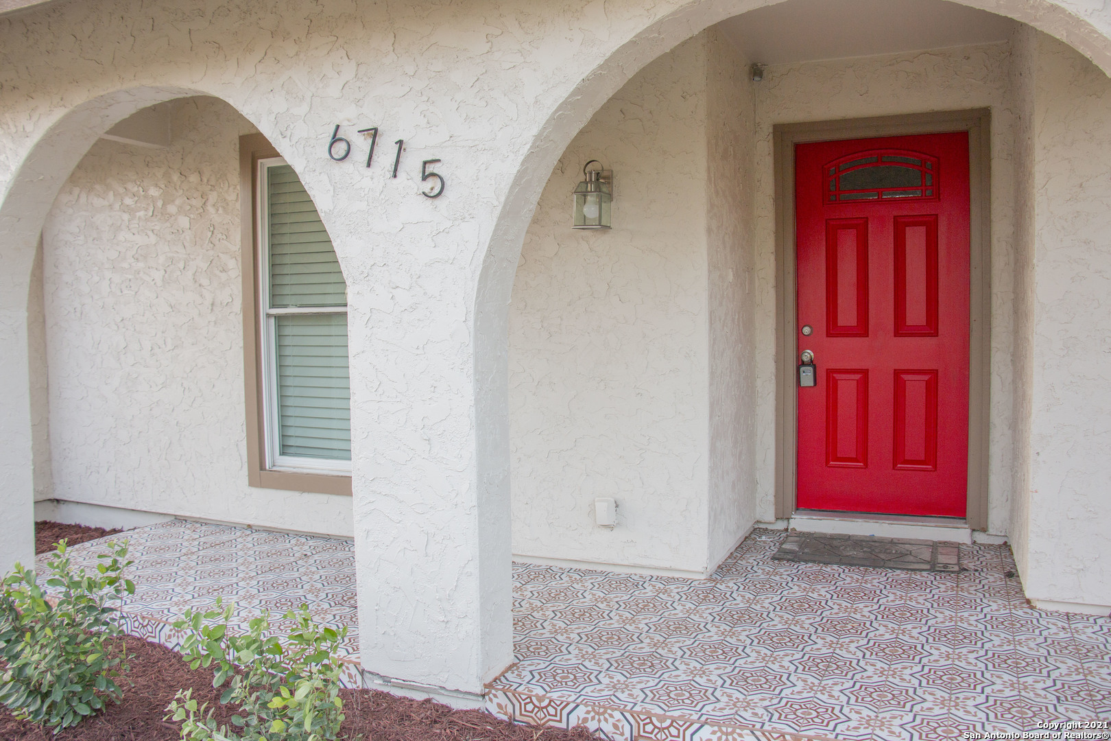 6715 Oak Lake Drive San Antonio TX 78244