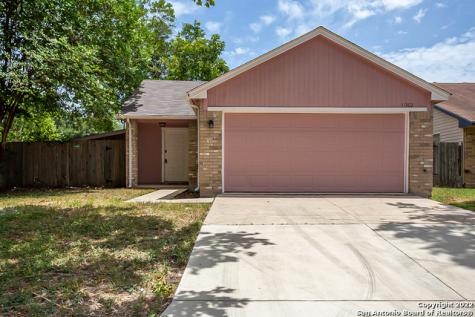11302 Jarbo Pass Drive San Antonio TX 78245