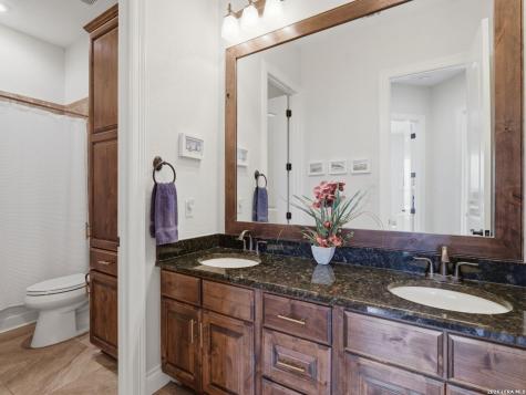 324 Valley Lodge New Braunfels TX 78132